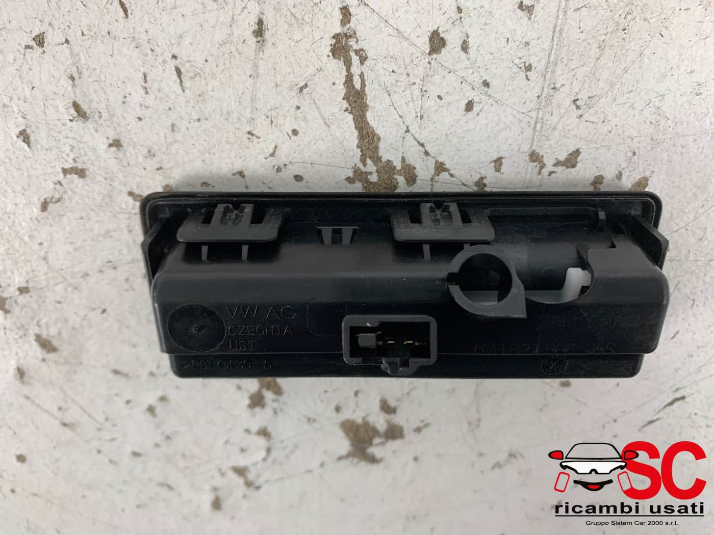 PULSANTE APERTURA PORTELLONE POSTERIORE AUDI A3 Sportback (8YA) 6V082756605S (19>)