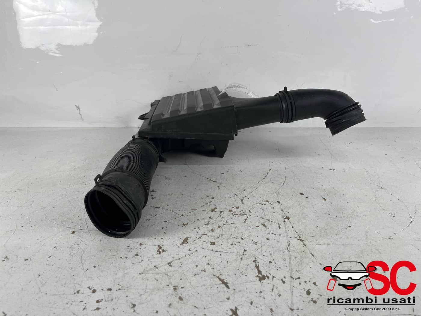 04E129611L 04E129611L BOX SCATOLA FILTRO ARIA AUDI A3 Sportback (8YA) diesel