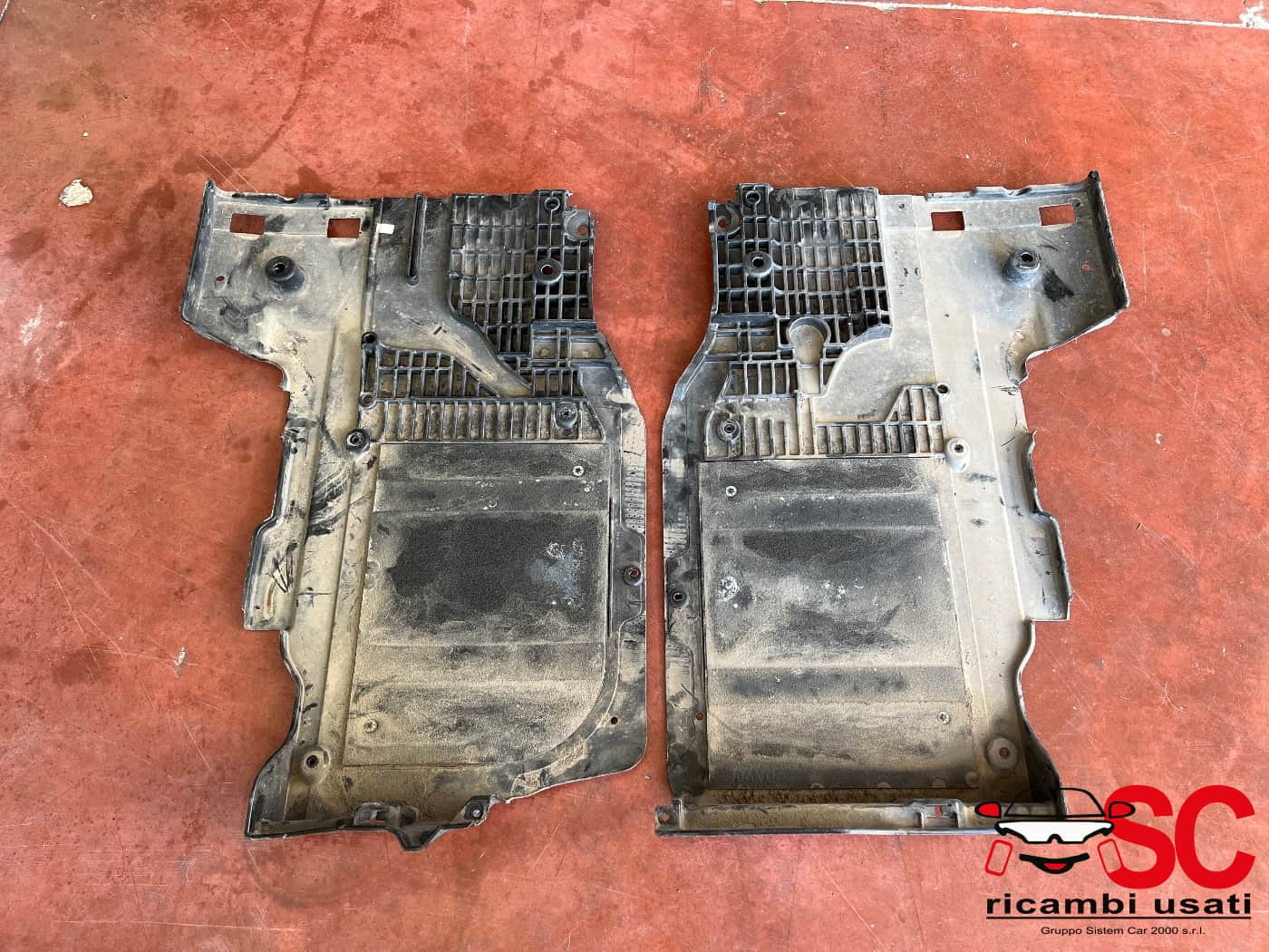5Q0825505E 5Q0825505E SOTTOSCOCCA ANTERIORE AUDI A3 Sportback (8YA) diesel