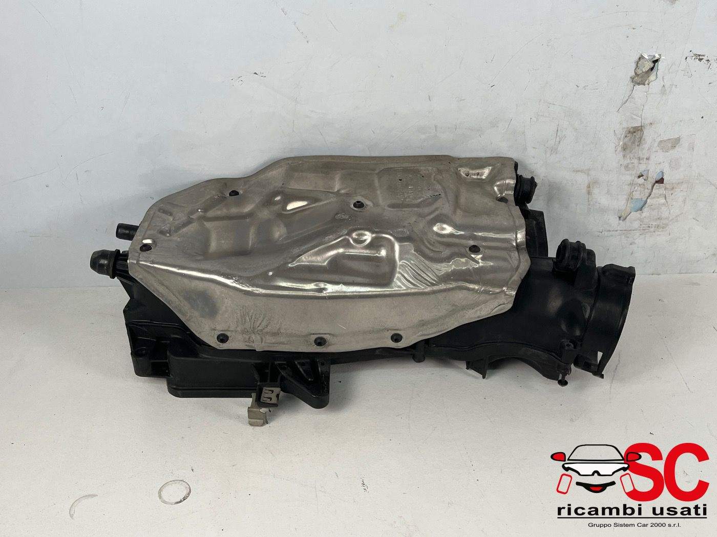 Scatola Filtro Aria Mercedes Classe C 2.2 Cdi A6510940206 - 37834 Scatola Filtro Aria Mercedes Classe C 2.2 Cdi A6510940206 - 37834