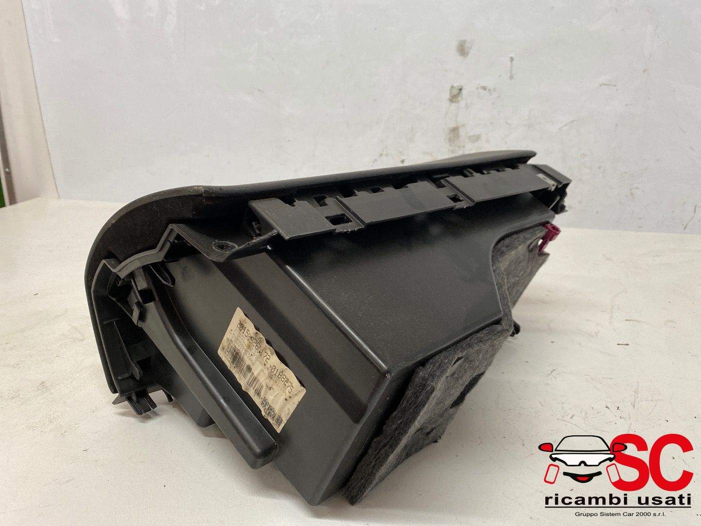 Cassetto Portaoggetti Mercedes Classe C Sw W205 A2056800091 - 37838 Cassetto Portaoggetti Mercedes Classe C Sw W205 A2056800091 - 37838