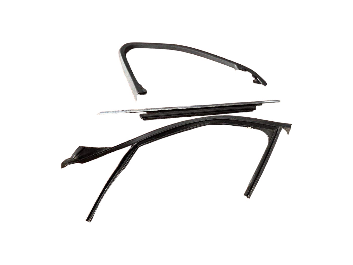 Guarnizione Vetro Porta Anteriore Sx Classe C W205 A2057250325 - 37890