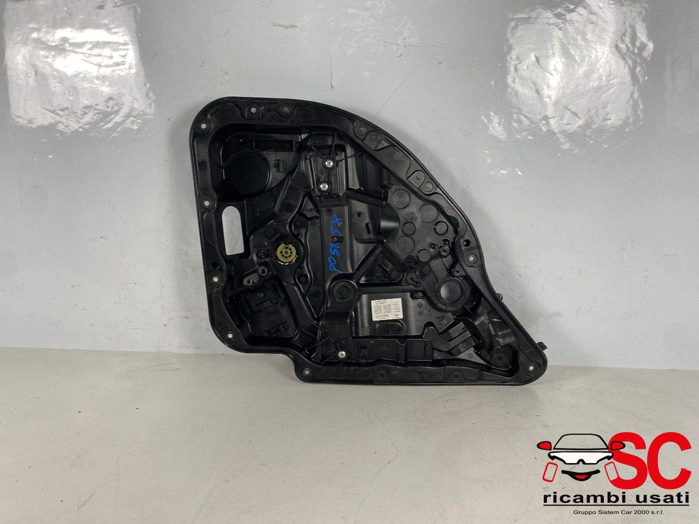 Alzavetro Posteriore Sinistro Classe C W205 A2057300179 - 37899