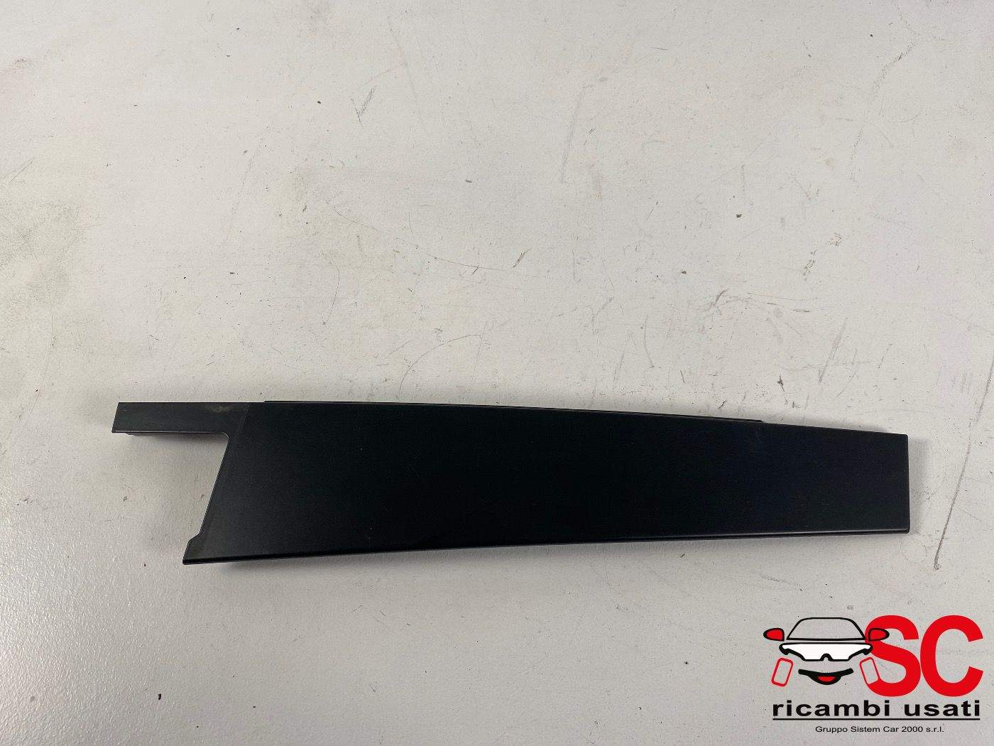 Modanatura Porta Post Destra Classe C Sw W205 A2056900487 - 37910 Modanatura Porta Post Destra Classe C Sw W205 A2056900487 - 37910