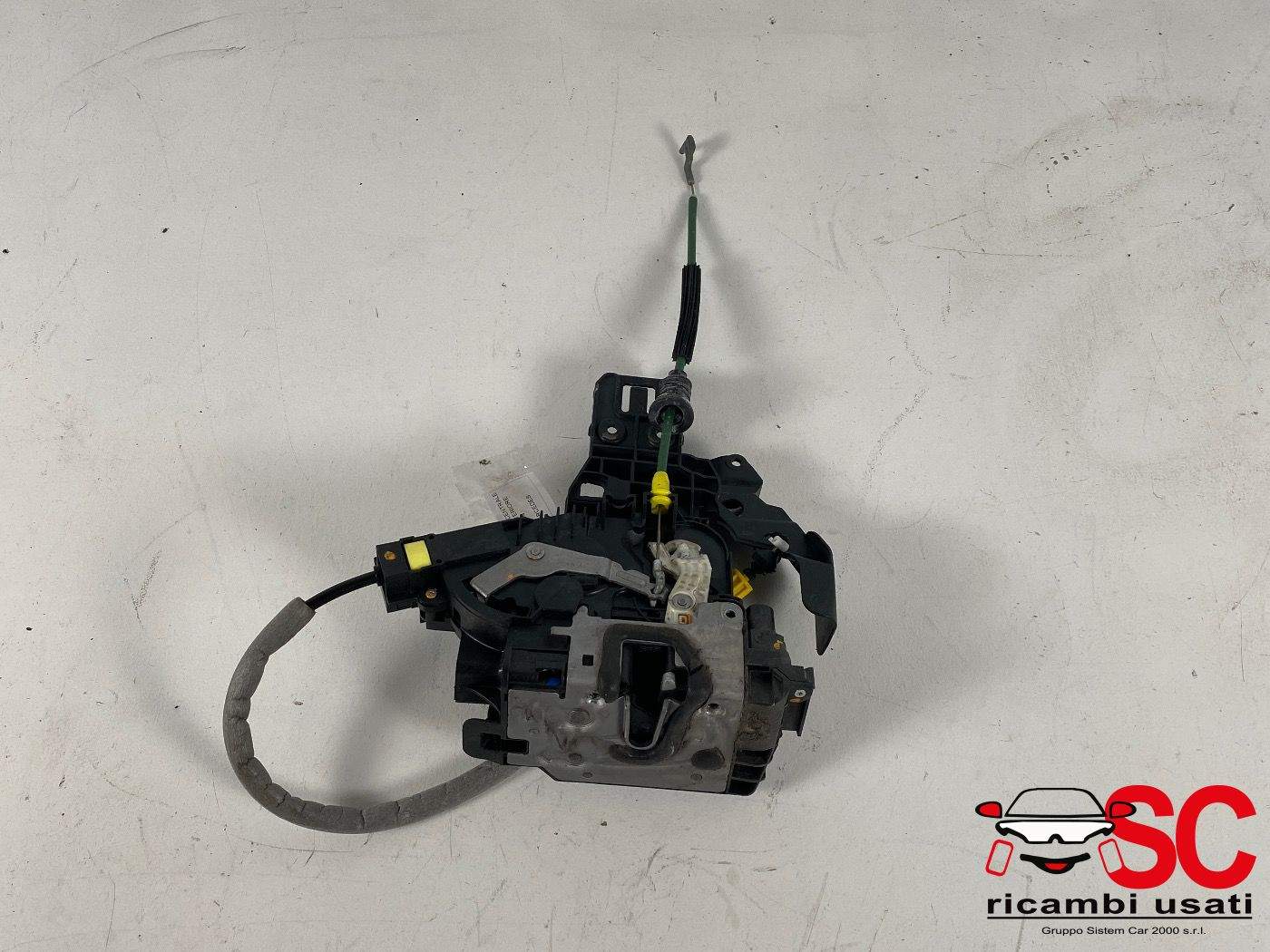 Serratura Porta Anteriore Destra Classe C W205 A0997201800 - 37916 Serratura Porta Anteriore Destra Classe C W205 A0997201800 - 37916