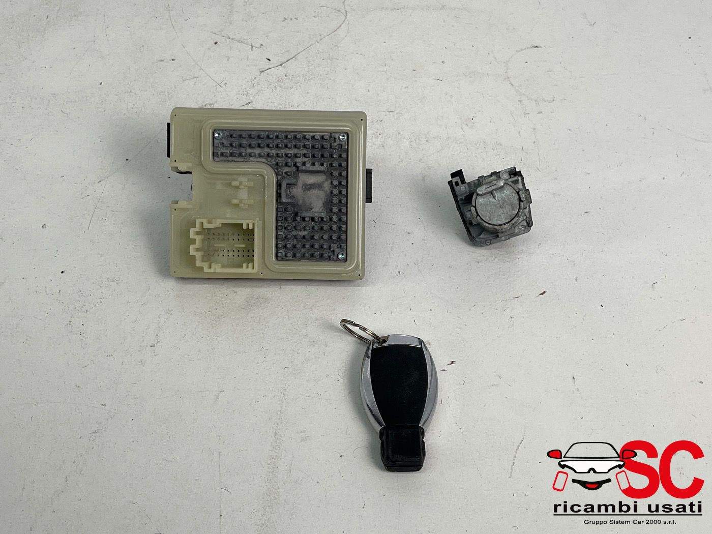 Blocchetto Accensione Mercedes Classe C W205 A2059006713 - 37945