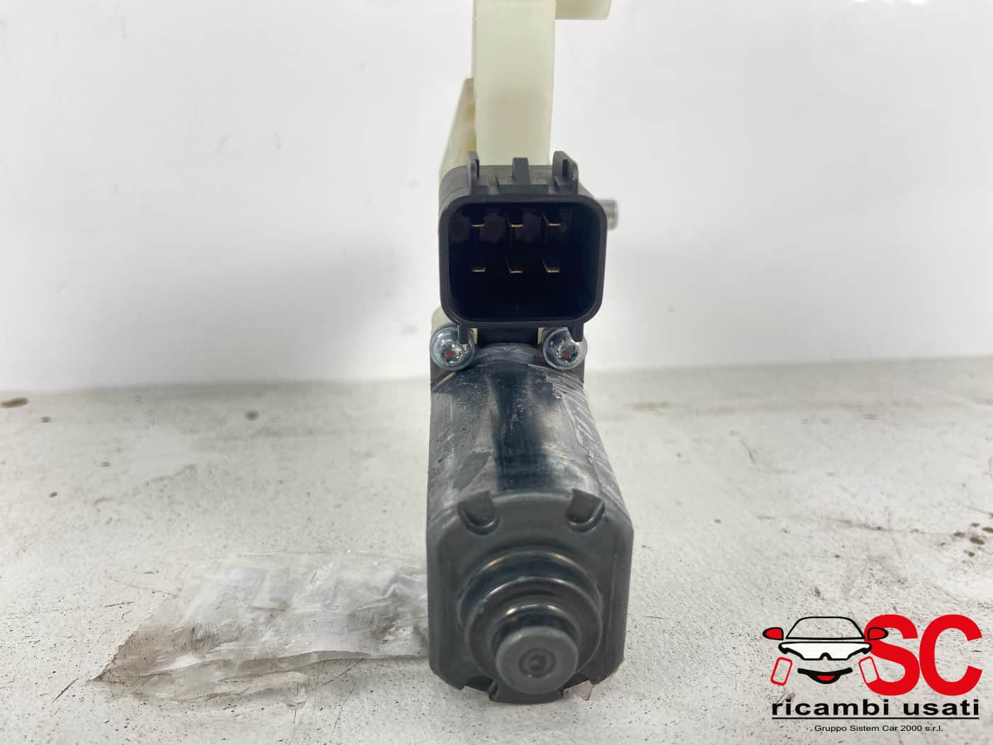 Alzavetro Anteriore Destro Ford Fiesta Mk7 A75655111 - 38815