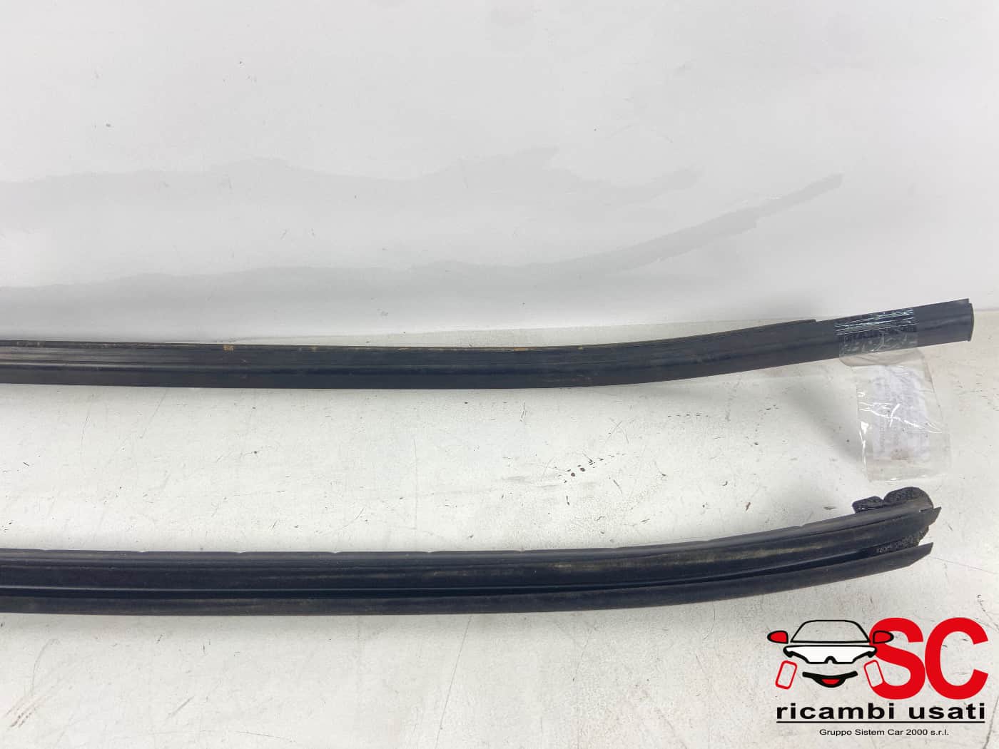 Raschiavetro Porta Posteriore Sx Ford Fiesta Mk7  - 38838