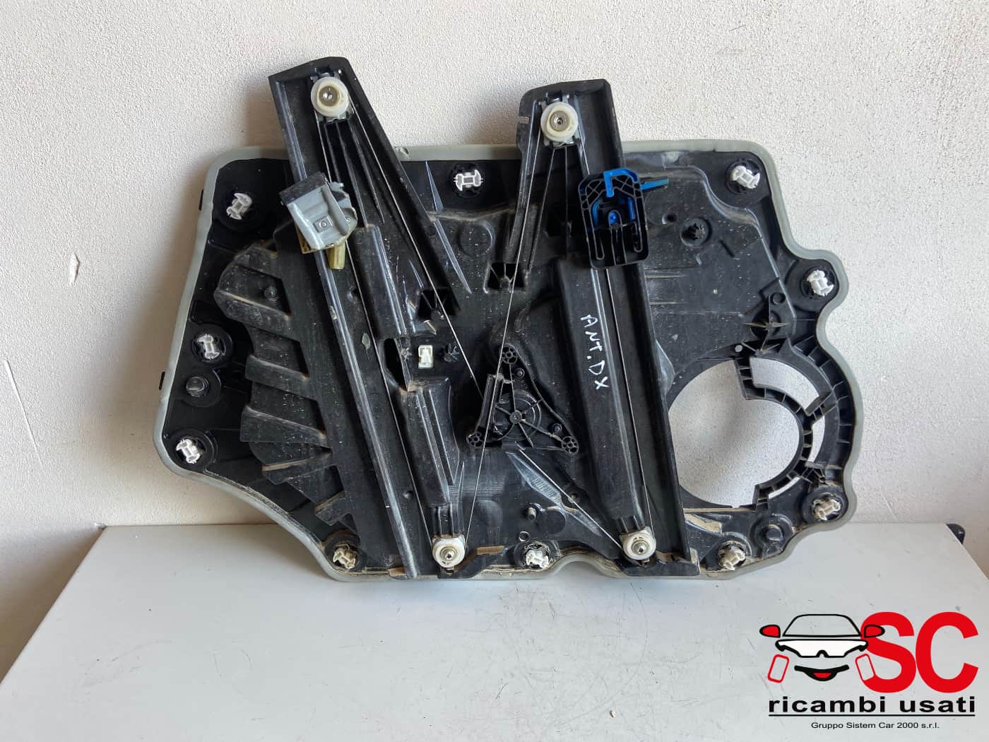 Alzavetro Anteriore Destro Ford Fiesta Mk7 H1BBA23200CD - 38844