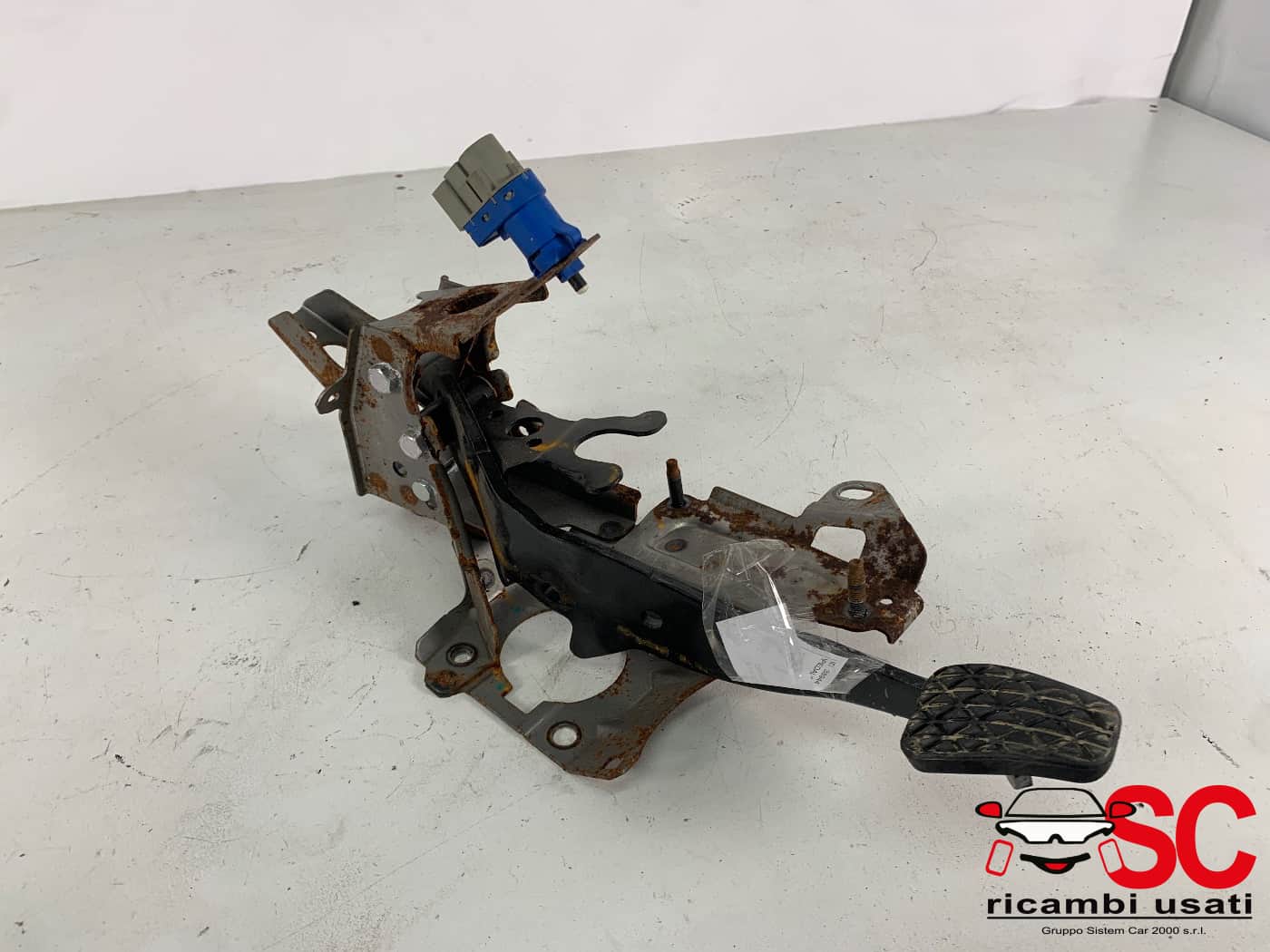 Pedale Freno Ford Fiesta Mk7 - 38944 Pedale Freno Ford Fiesta Mk7 - 38944