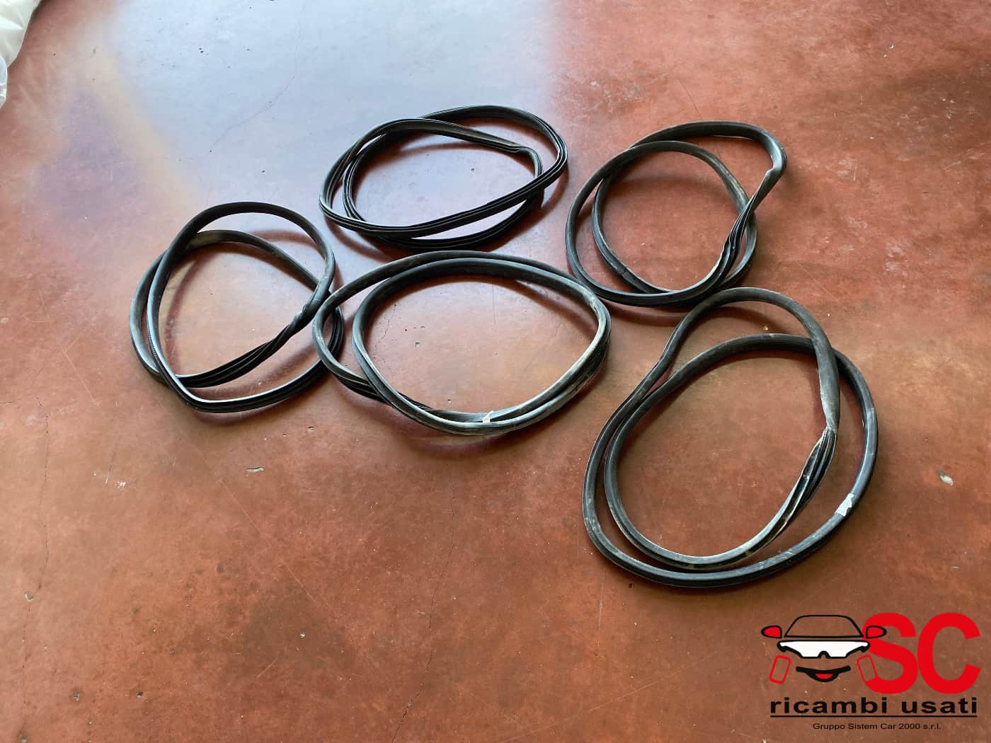 Kit Guarnizioni Perimetrali Ford Fiesta Mk7  - 38982