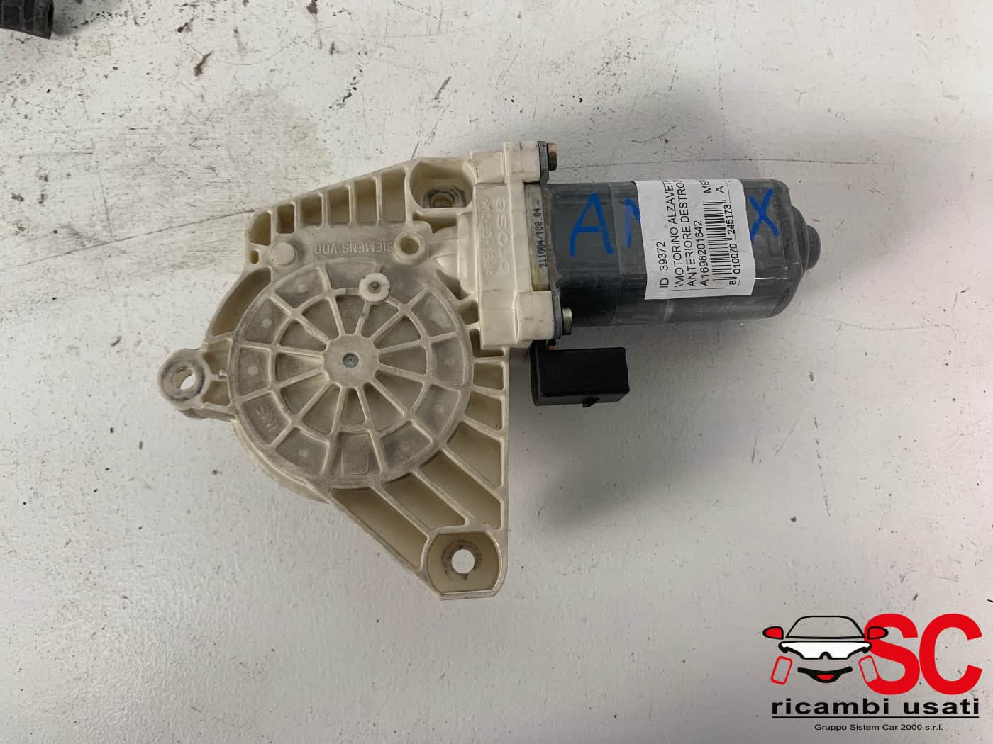 Alzavetro Anteriore Dx Mercedes Classe A W169 A1698201642 - 39372