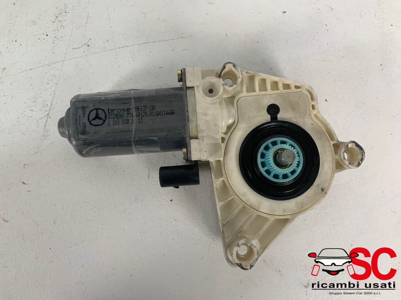 Alzavetro Anteriore Dx Mercedes Classe A W169 A1698201642 - 39372