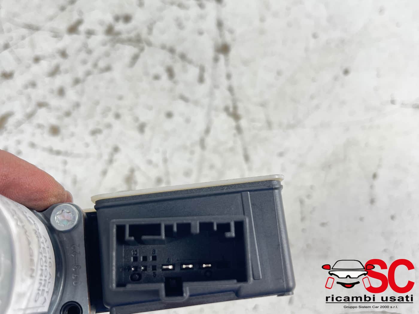 Alzavetro Posteriore Destro Volkswagen Tiguan 5Q0959408E - 41434