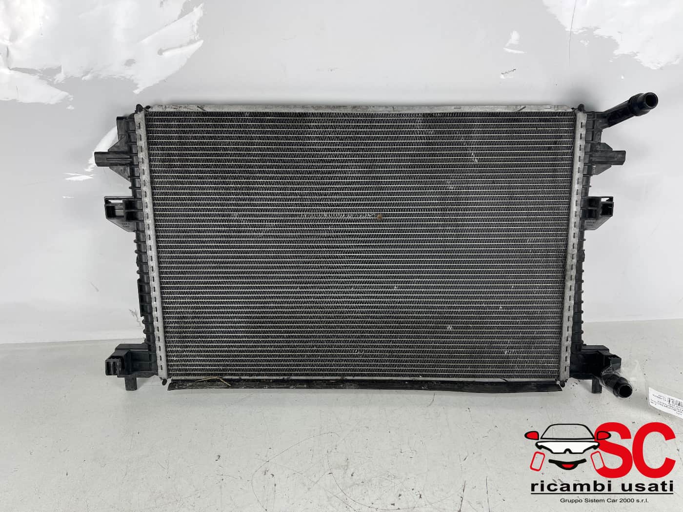 Radiatore Acqua Liquido Motore Tiguan 2.0 Tdi 5Q0121251HQ - 41443 Radiatore Acqua Liquido Motore Tiguan 2.0 Tdi 5Q0121251HQ - 41443