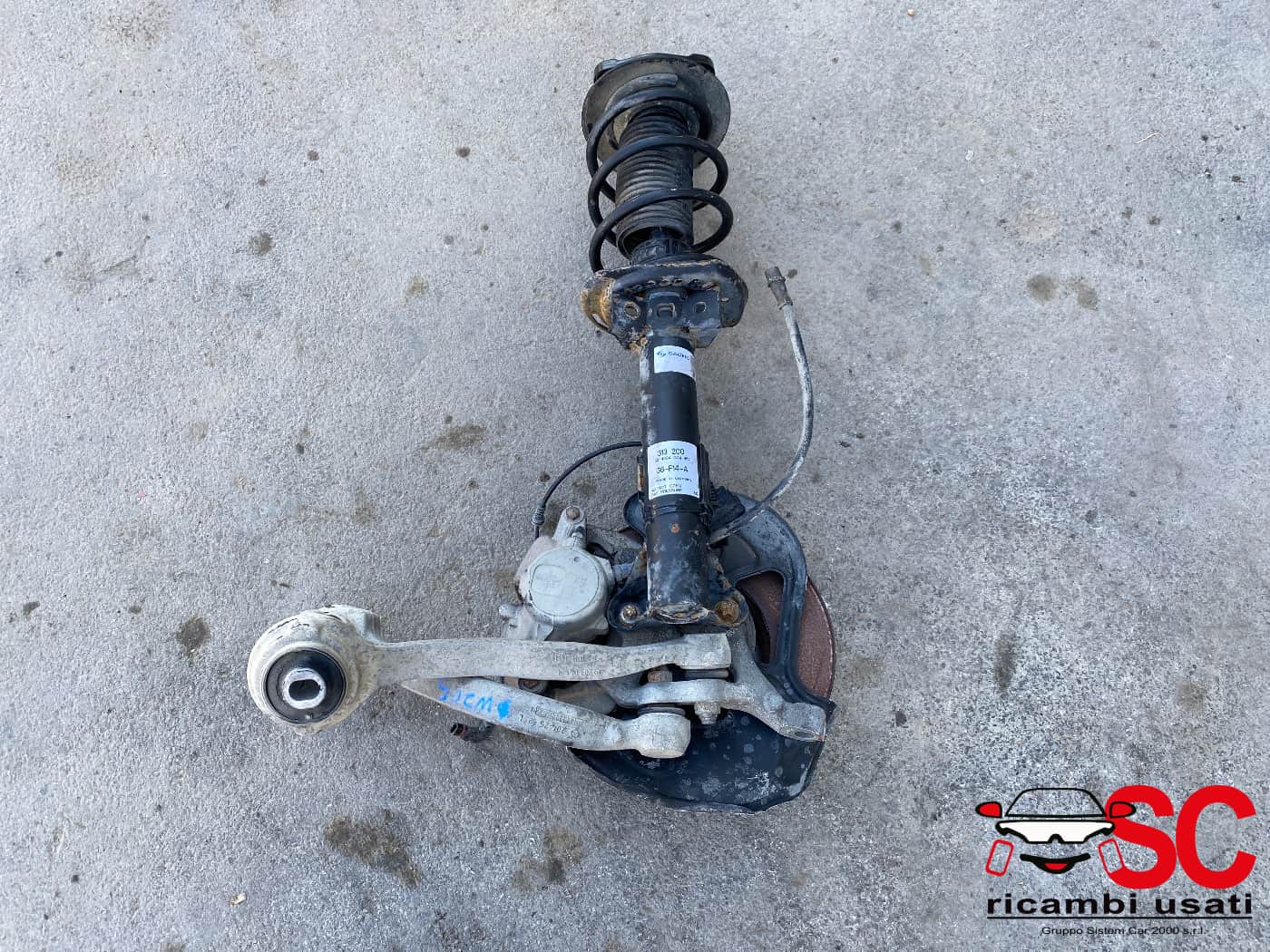 Mozzo Anteriore Sinistro Mercedes Classe C W204  - W00158