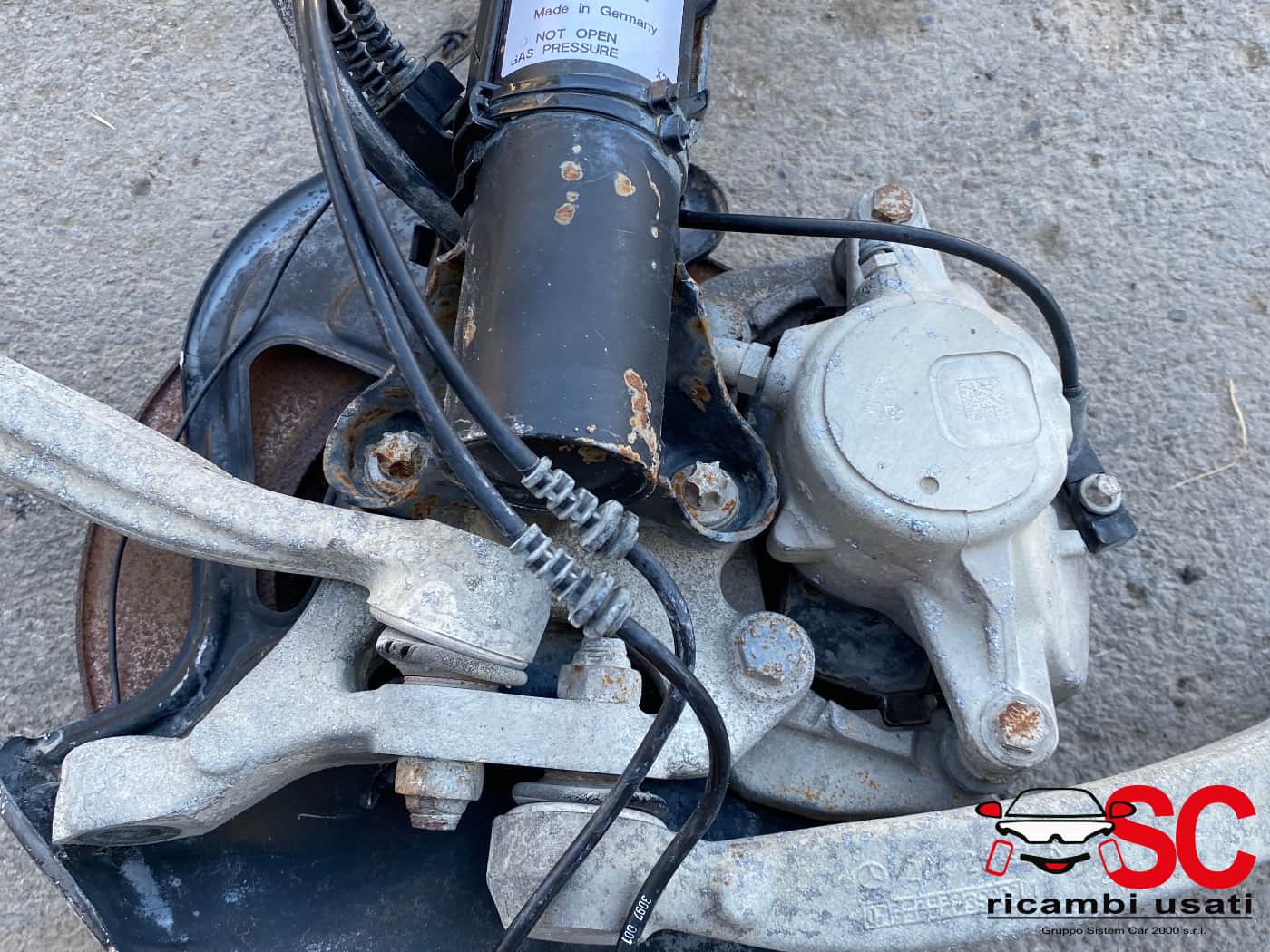 Mozzo Anteriore Destro Mercedes Classe C W204  - W00159