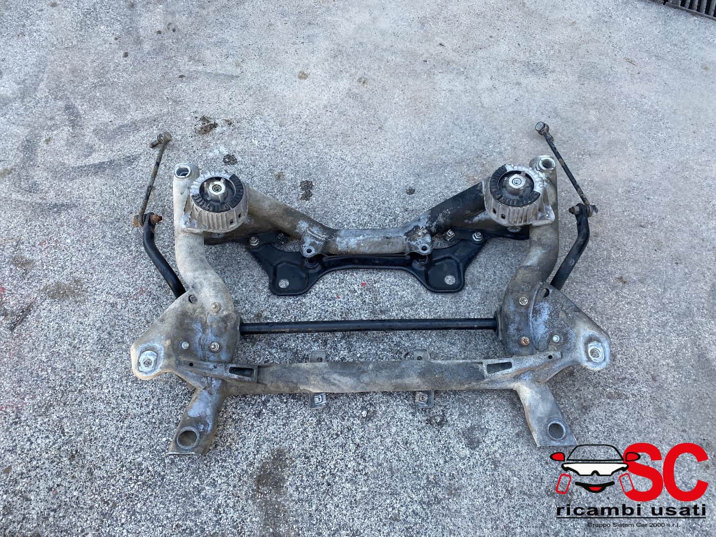 Culla Motore Mercedes Classe C W204 A2046280557 A2046280757 - W00160 Culla Motore Mercedes Classe C W204 A2046280557 A2046280757 - W00160