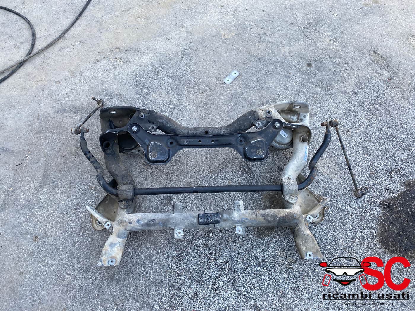 Culla Motore Mercedes Classe C W204 A2046280557 A2046280757 - W00160 Culla Motore Mercedes Classe C W204 A2046280557 A2046280757 - W00160