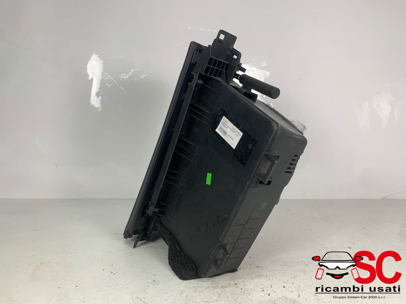 VANO PORTAOGGETTI MERCEDES Classe A W169 3° Serie (04>08)