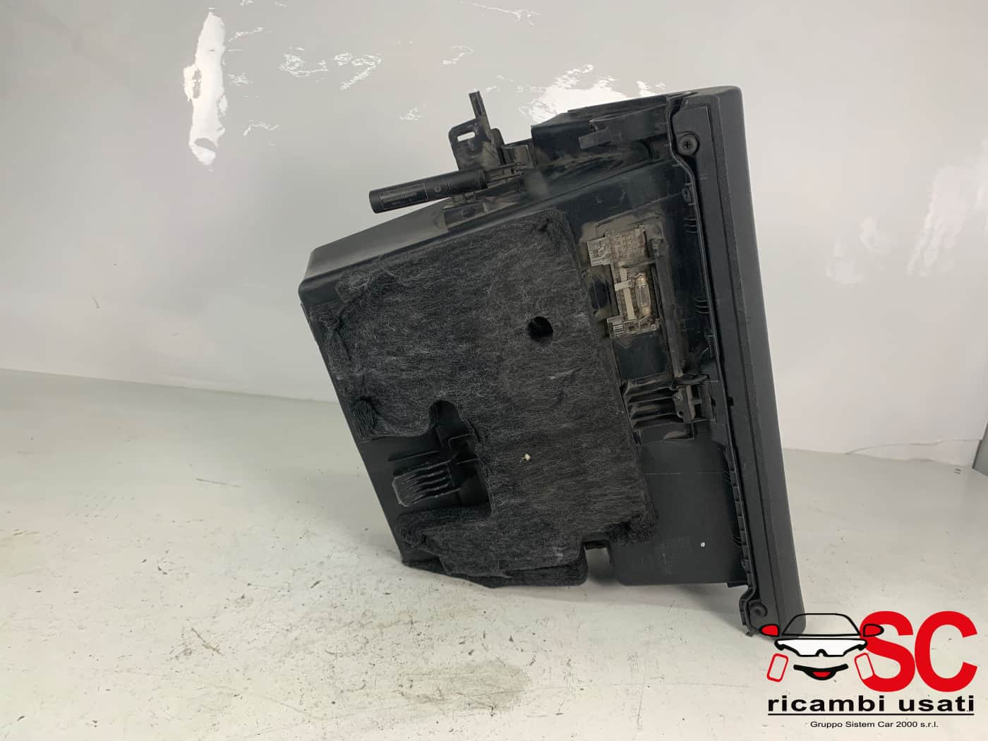 VANO PORTAOGGETTI MERCEDES Classe A W169 3° Serie (04>08)