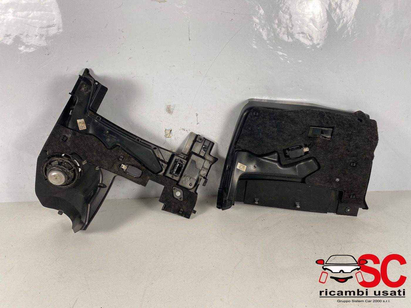 RIVESTIMENTO CRUSCOTTO MERCEDES Classe C (W205) (2013-) A2056800407 (13>)