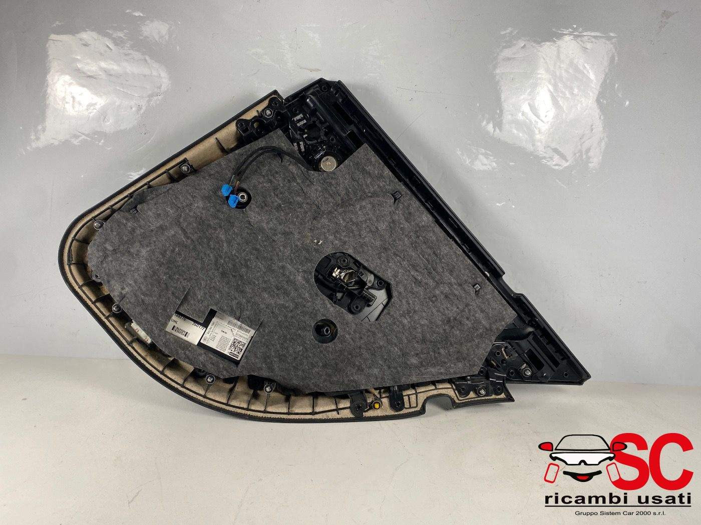 PANNELLO INTERNO PORTIERA POST SX MERCEDES Classe C (W205) (2013-) A2057300170 (13>)