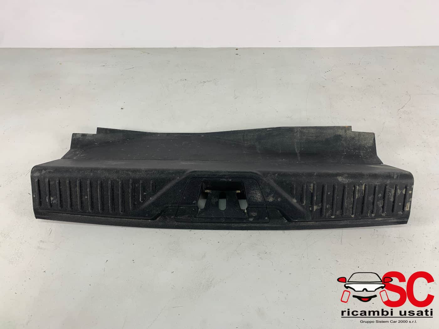 H1BBA40352AF H1BBA40352AF PANNELLO BATTIVALIGIA FORD Fiesta 7° Serie diesel