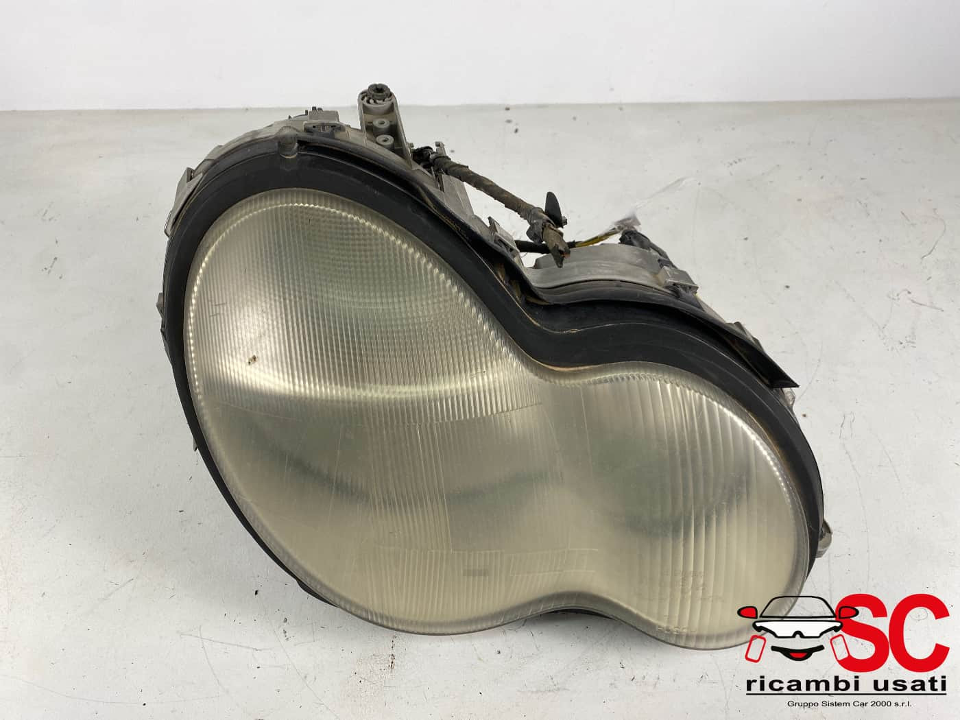 FARO ANTERIORE DESTRO MERCEDES Classe C Berlina W203 A2038200261 (00>04)