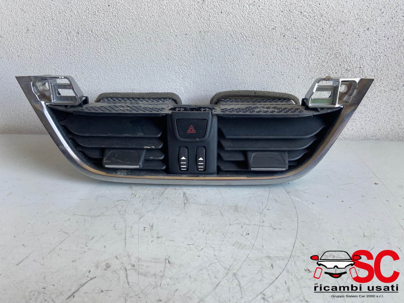 BOCCHETTA ARIA CENTRALE FORD Fiesta 7° Serie H1BB19K617 (17>>)