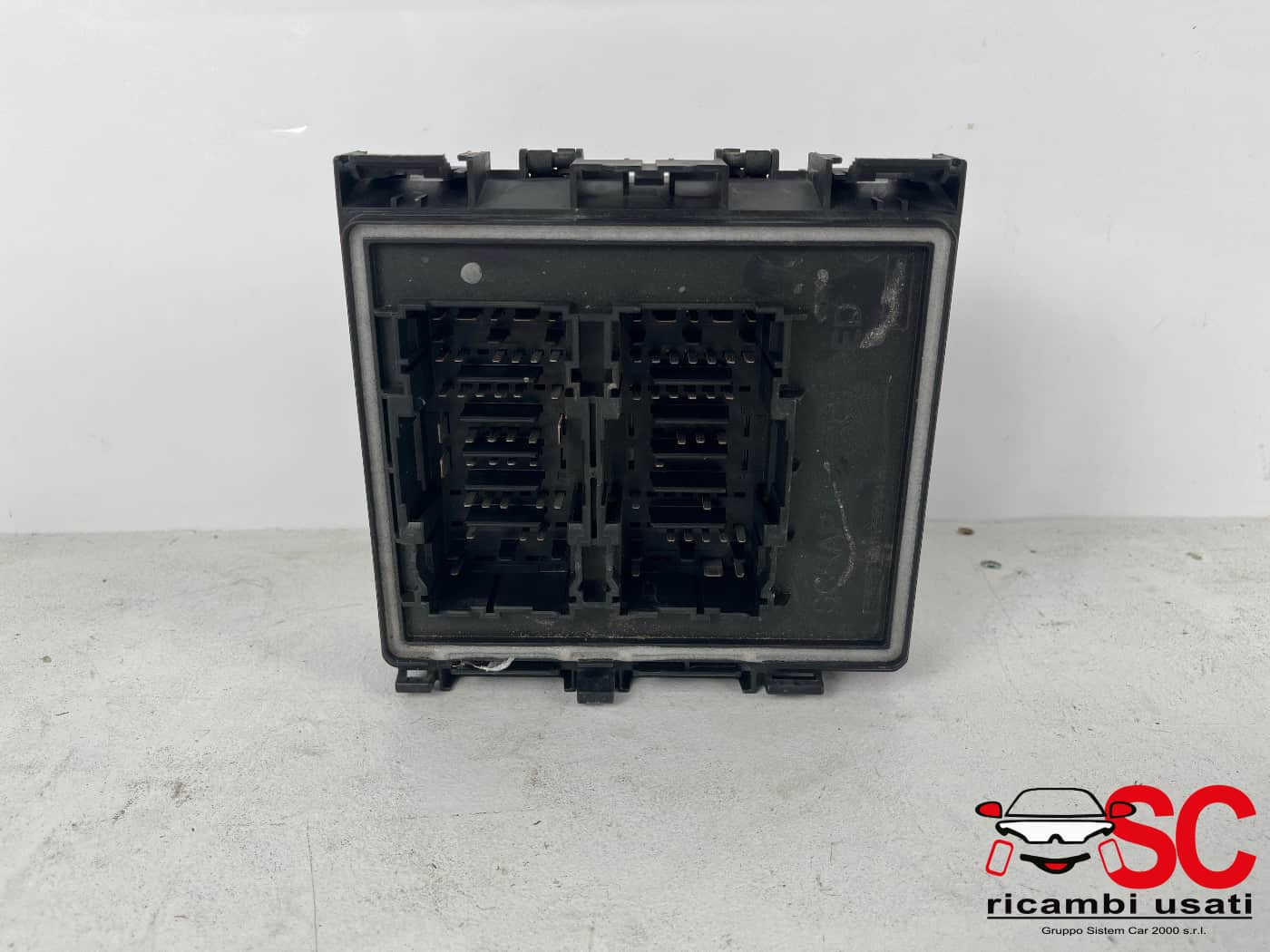 H1BT14D068CG CENTRALINA PORTA FUSIBILI FORD Fiesta 7° Serie diesel