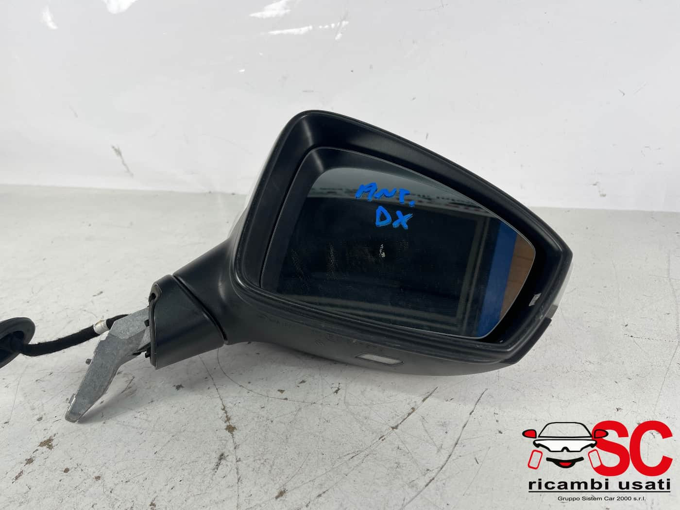 SPECCHIETTO RETROVISORE DESTRO VOLKSWAGEN Tiguan Restyling Serie 5NB857508AF (20>)