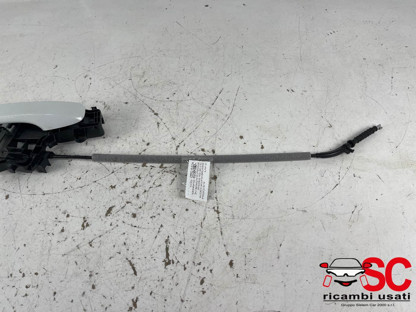 MANIGLIA ESTERNA ANTERIORE DESTRA VOLKSWAGEN Tiguan Restyling Serie 510837206J (20>)