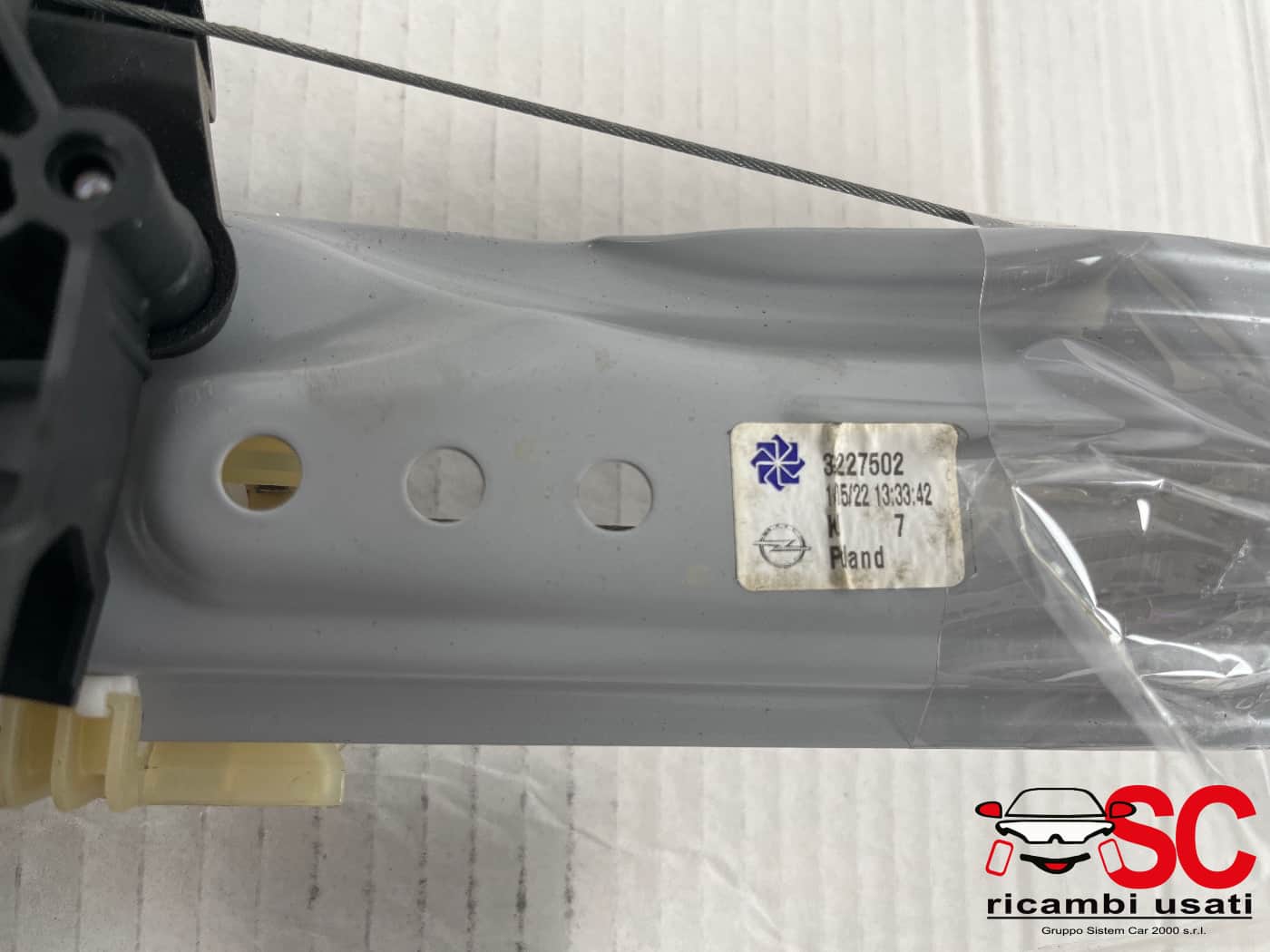 Alzavetro Posteriore Destro Opel Crossland X 39227502 - 42553 Alzavetro Posteriore Destro Opel Crossland X 39227502 - 42553