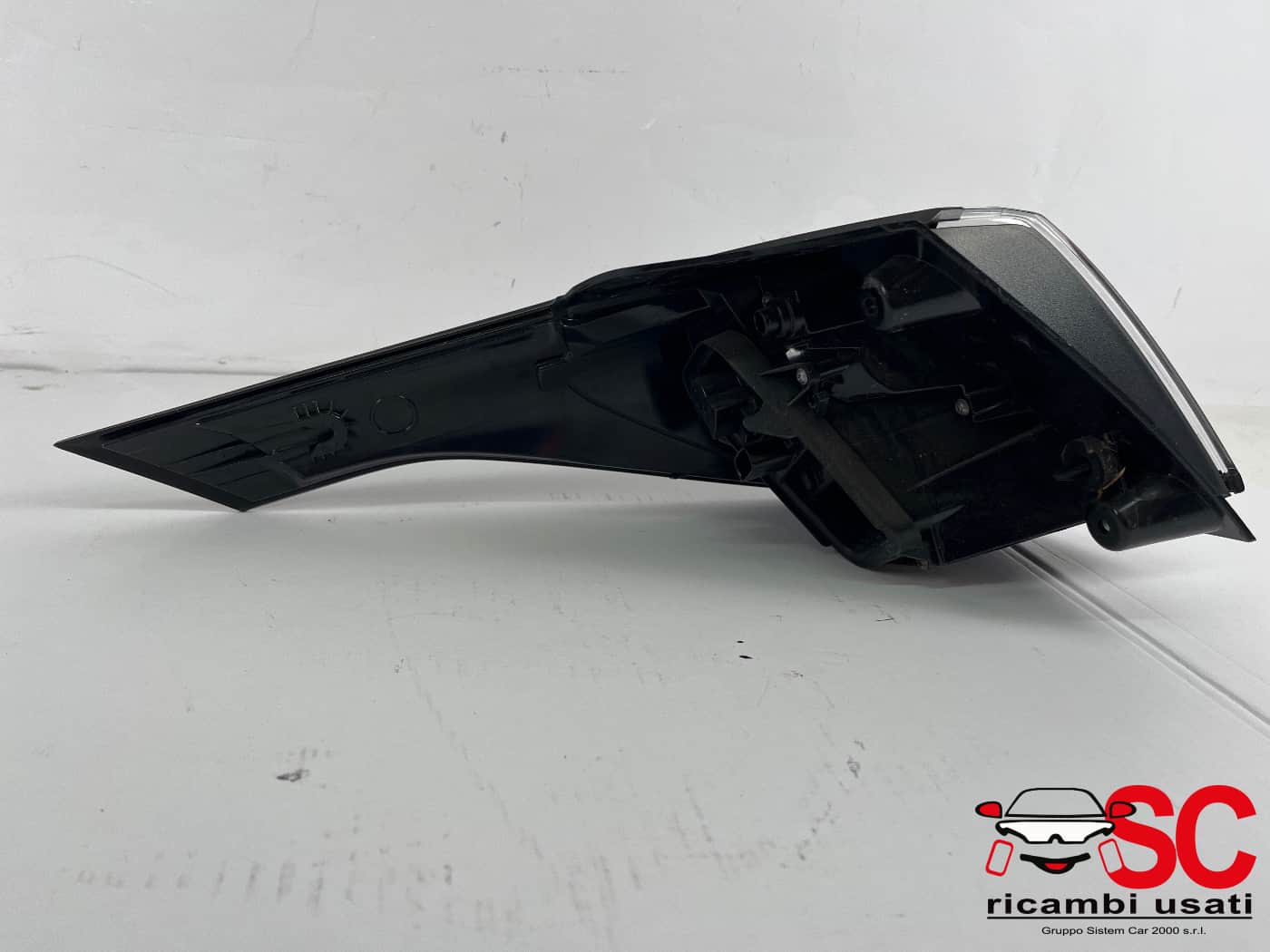 Fanale Stop Posteriore Destro Opel Crossland X 39235952 YQ00767080 - 42561 Fanale Stop Posteriore Destro Opel Crossland X 39235952 YQ00767080 - 42561