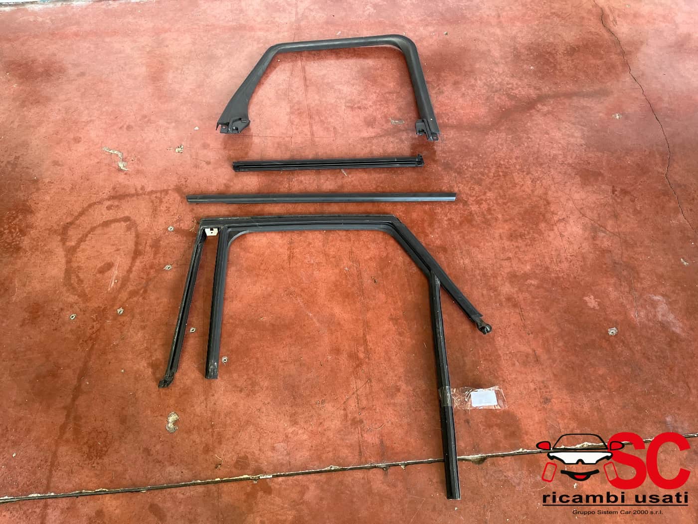 Guarnizione Guida Vetro Porta Post Sx Crossland X 39124058 39125414 - 42572