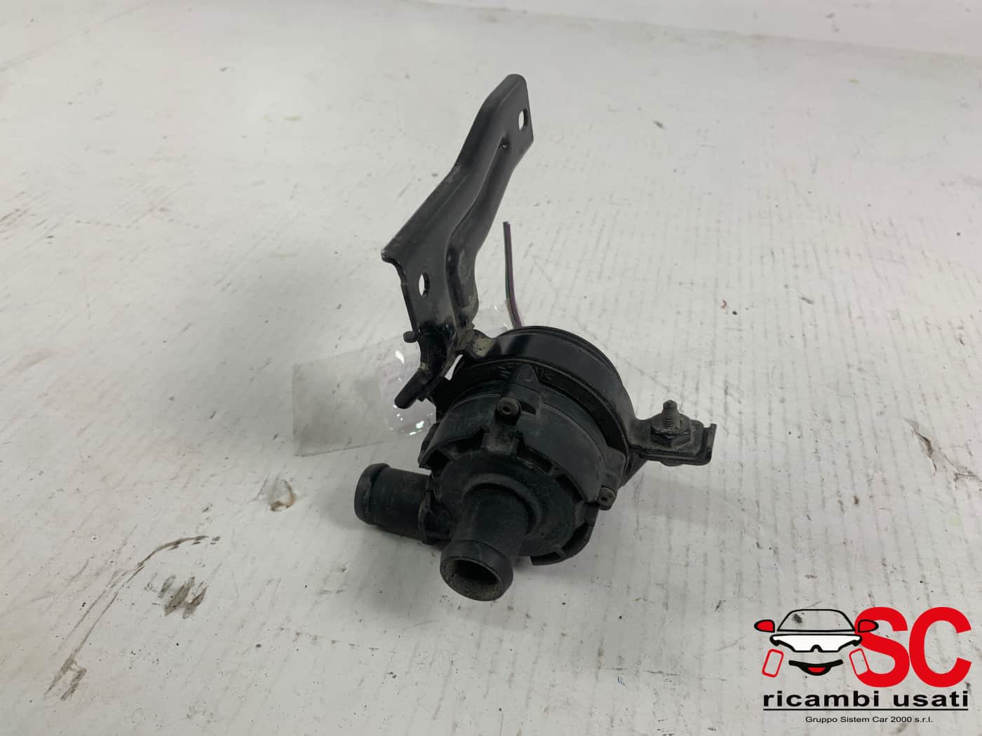 Pompa Acqua Alfa Romeo Giulia 51975685 - 43417