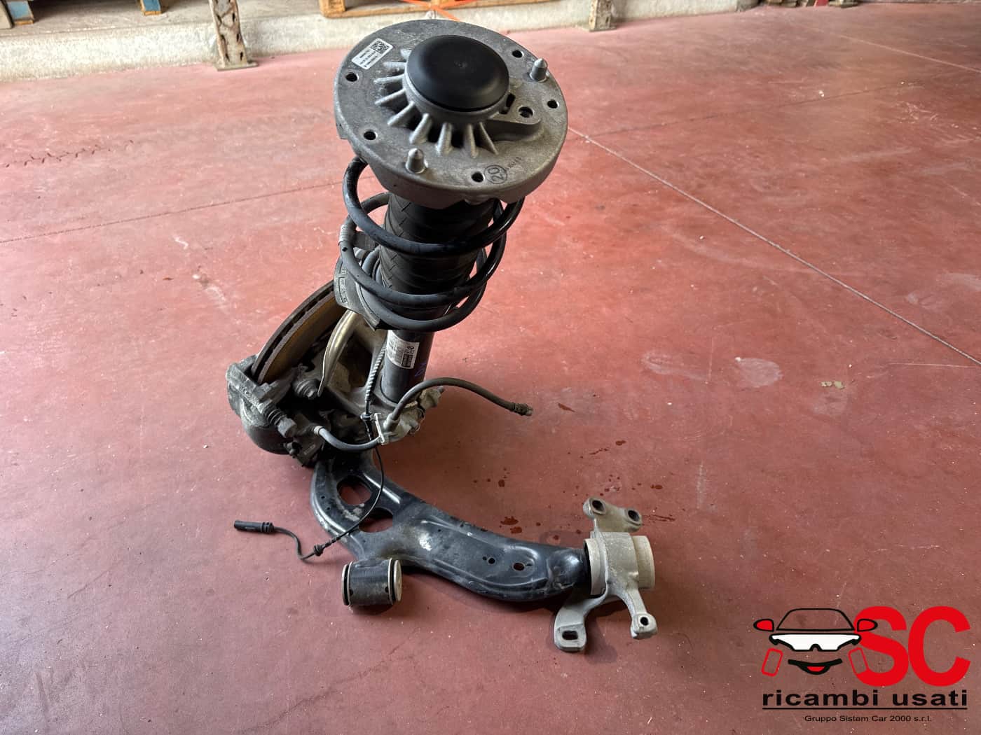 Mozzo Montante Anteriore Destro Bmw X1 F8 31216876852 6876852 - W00557