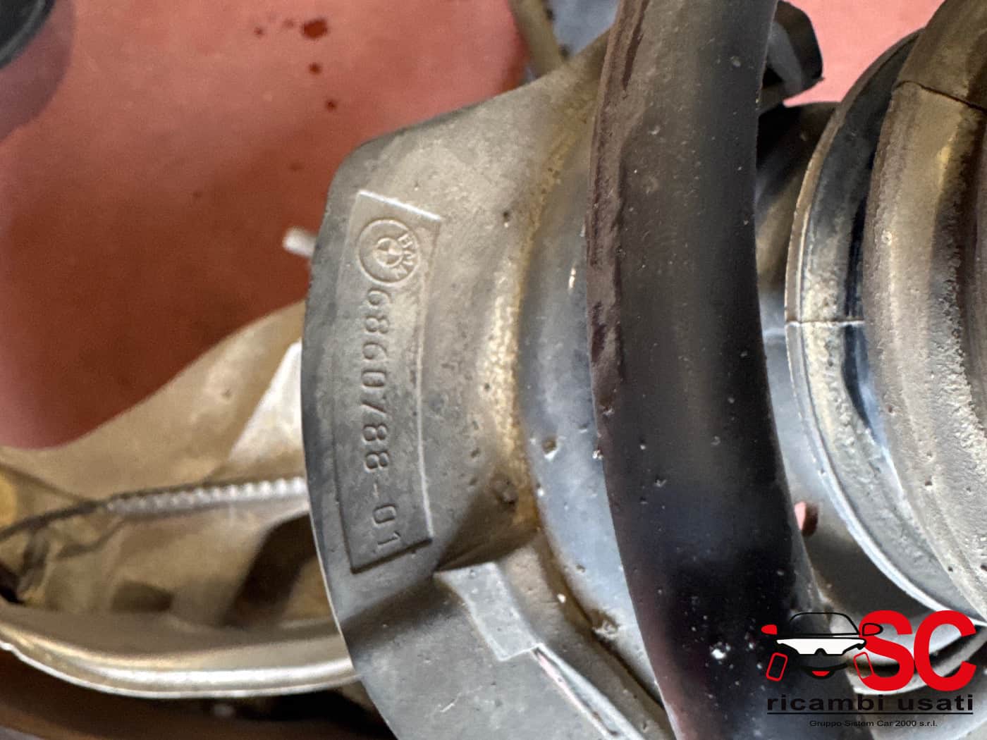 Mozzo Montante Anteriore Destro Bmw X1 F8 31216876852 6876852 - W00557