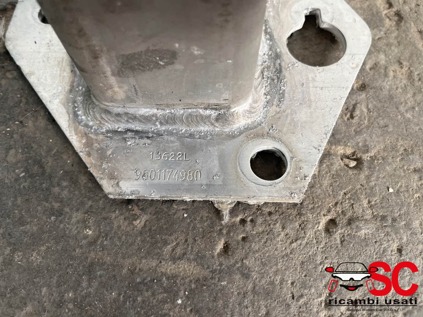 Traversa Paraurti Posteriore Opel Crossland X 9801174980 - W00671 Traversa Paraurti Posteriore Opel Crossland X 9801174980 - W00671