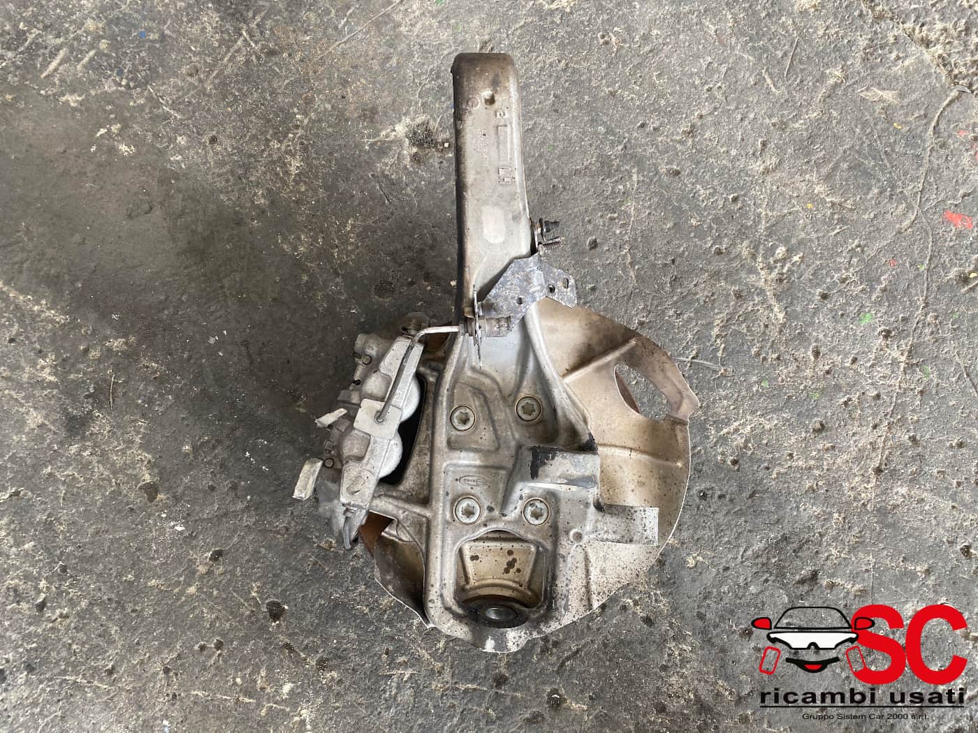 Mozzo Anteriore Sinistro Alfa Romeo Giulia 2.2 50539740 - W00842