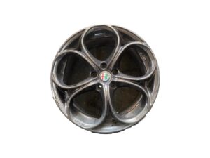 Cerchio In Lega R18 Alfa Romeo Giulia  - W00846