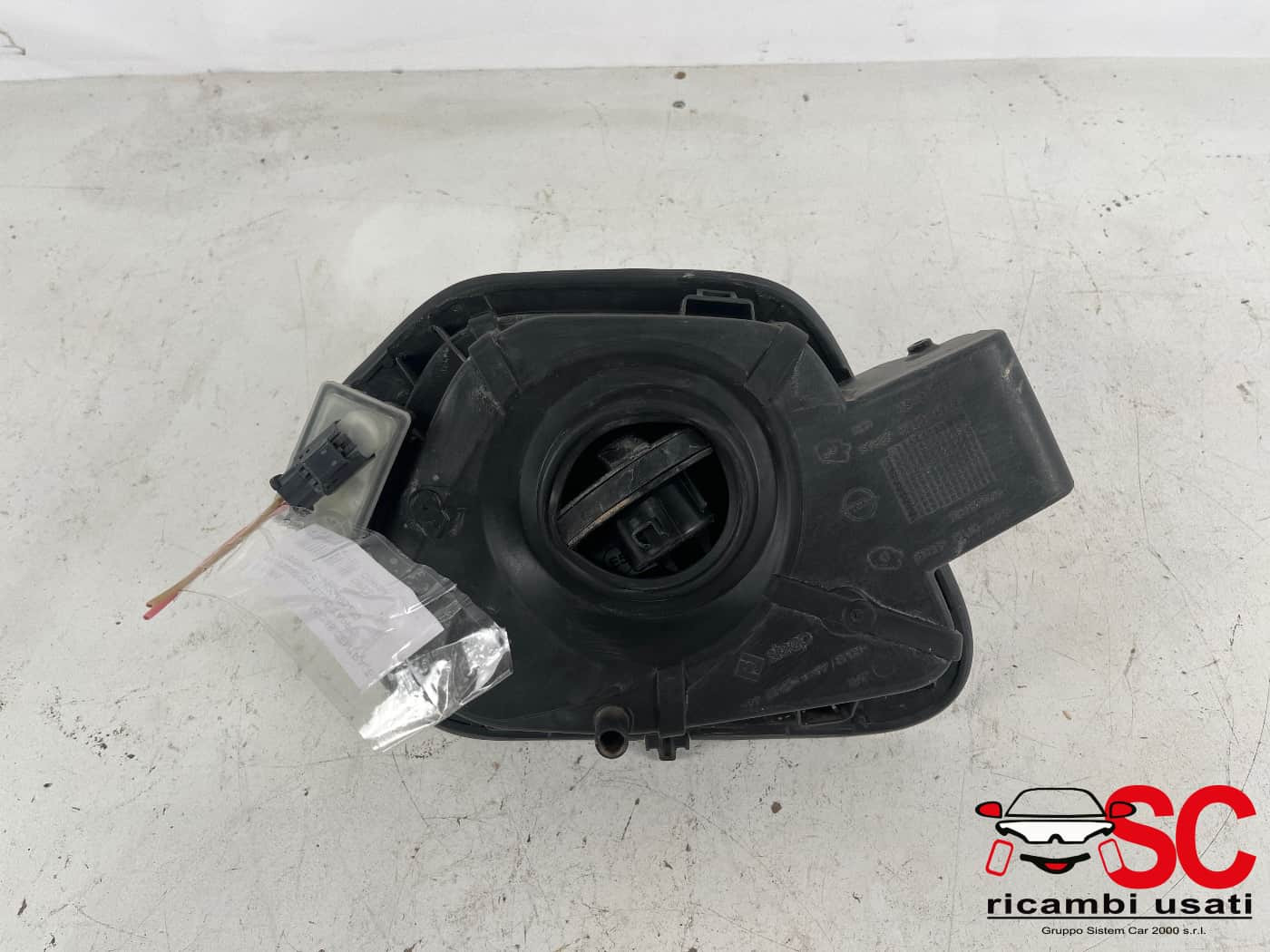 SPORTELLINO CARBURANTE OPEL Corsa F Serie 9829495280 (19>)