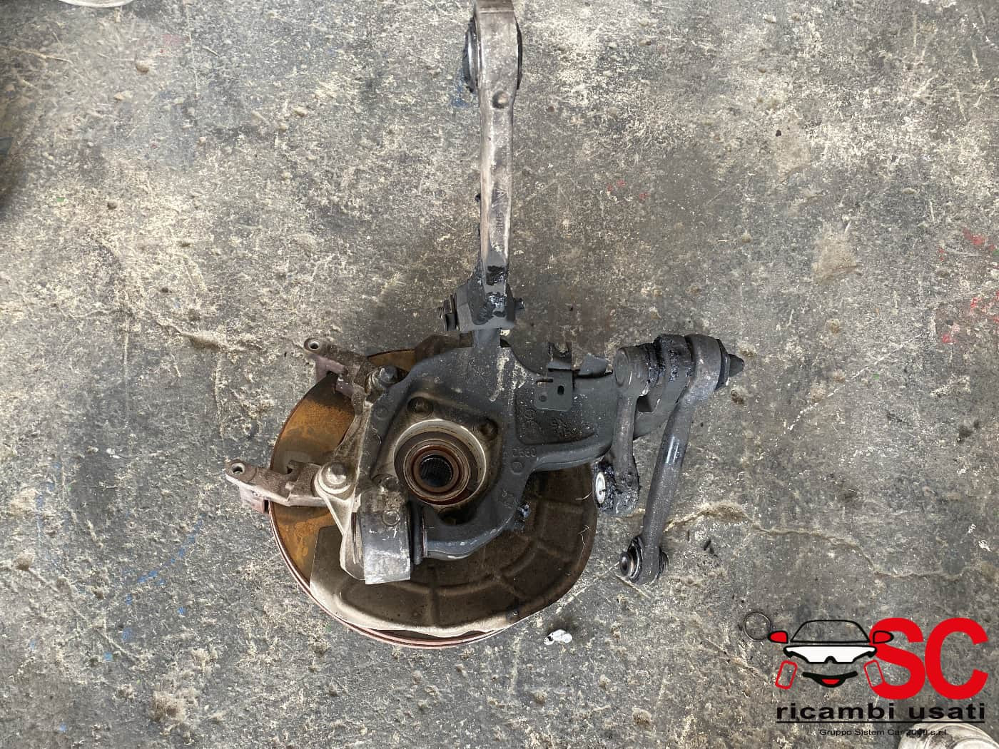MOZZO POSTERIORE SINISTRO ALFA ROMEO Giulia Serie (952_) 50543985 (16>)