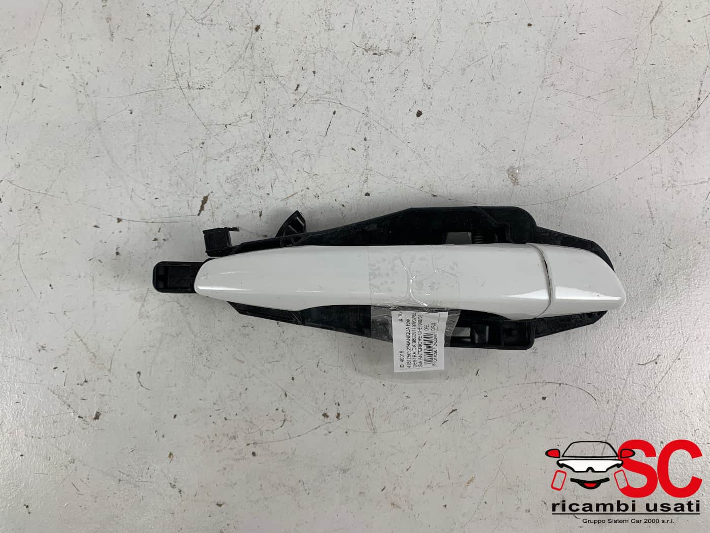 MANIGLIA ESTERNA ANTERIORE DESTRA OPEL Corsa F Serie 9802977180 (19>)