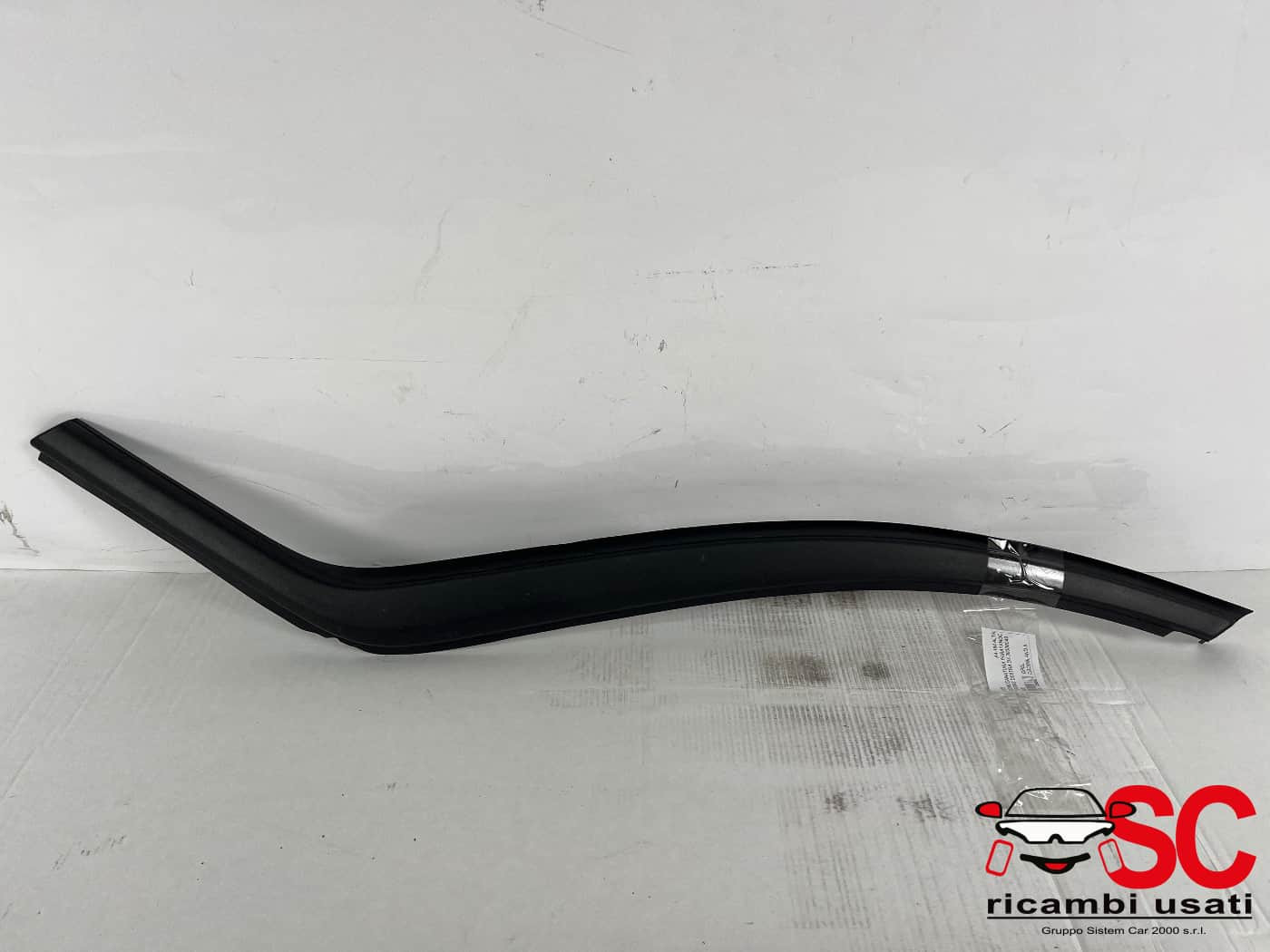 MODANATURA PARAFANGO POST DX OPEL Crossland Serie (X) 39008049 (17>)