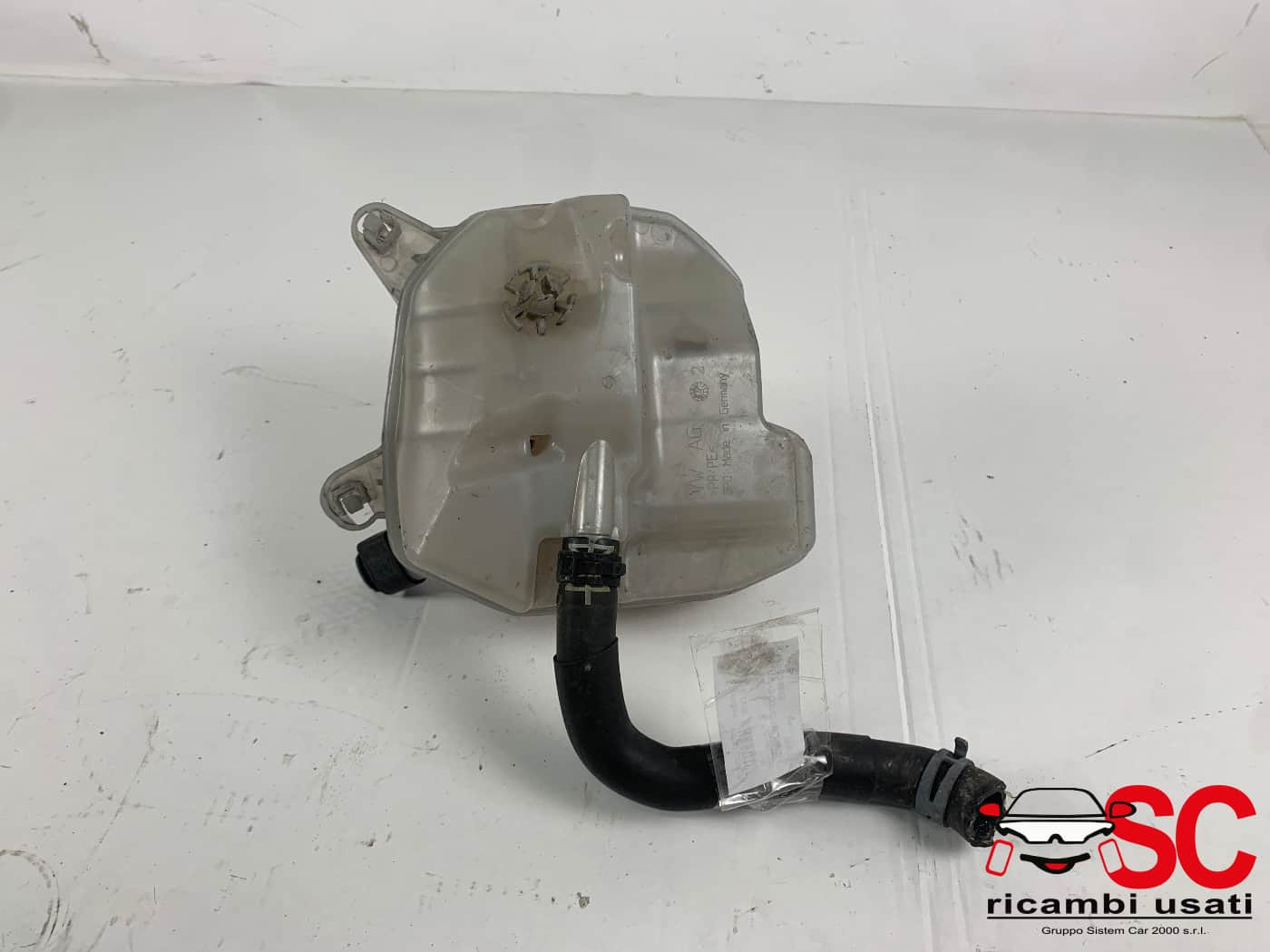 2Q0121407D 2Q0121407D VASCHETTA LIQUIDO RADIATORE SEAT Arona Serie diesel