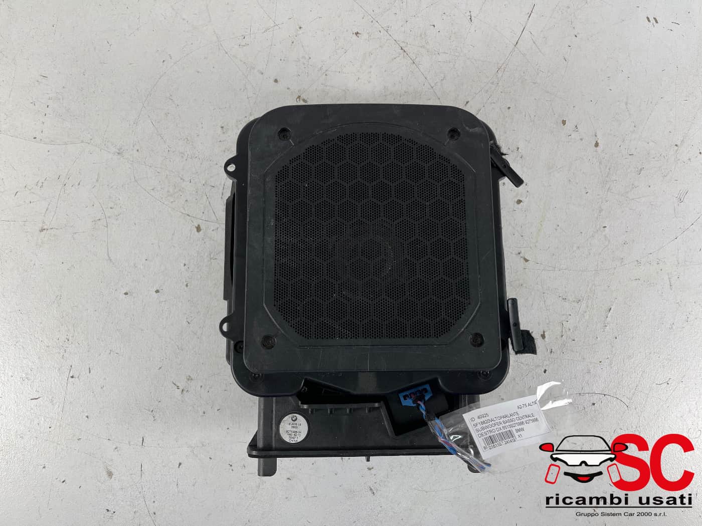 Altoparlante Subwoofer Centrale Bmw X1 F48 65139275996 - 40925 Altoparlante Subwoofer Centrale Bmw X1 F48 65139275996 - 40925