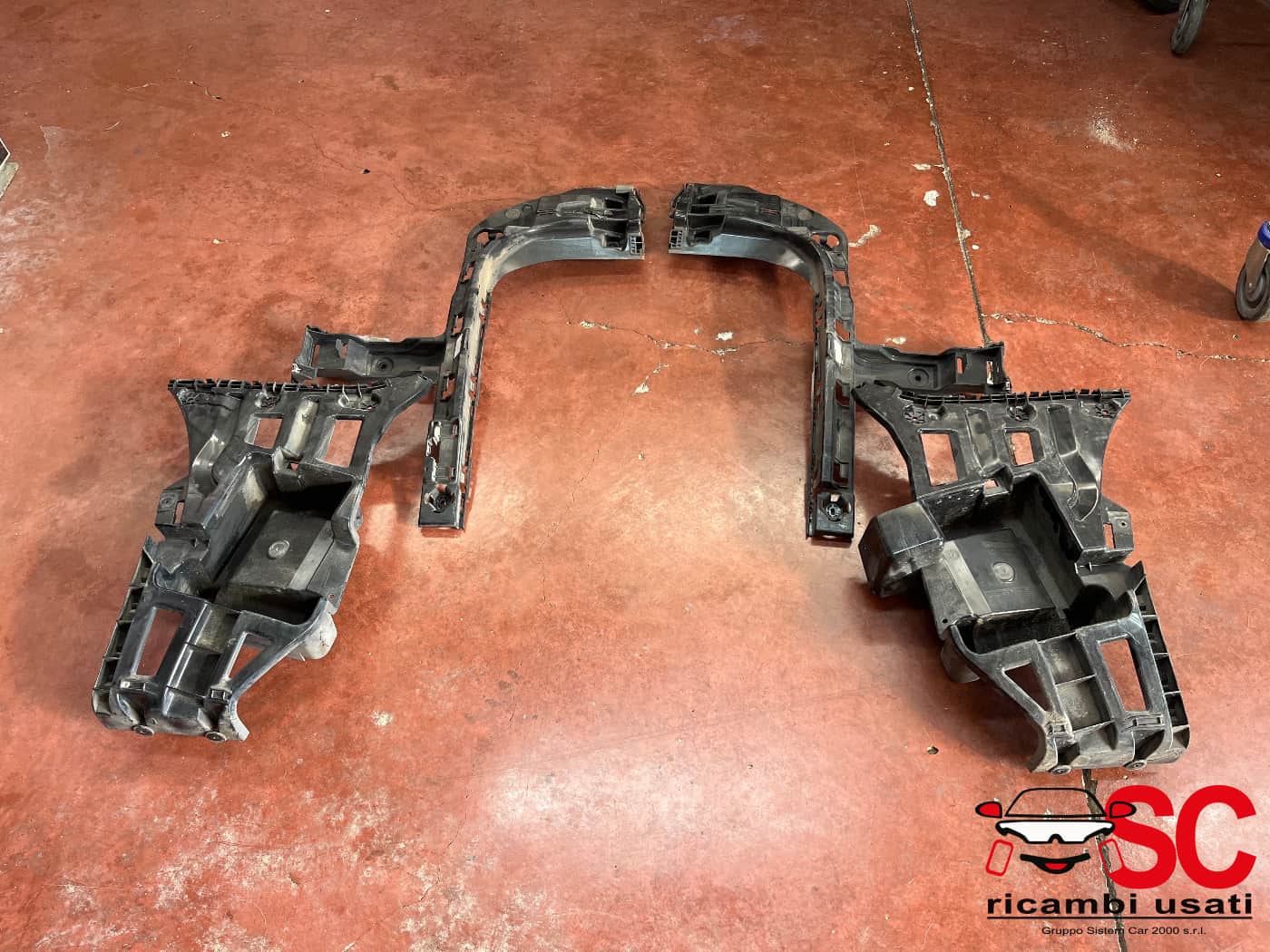 Staffa Supporto Paraurti Posteriore Bmw X1 51127332317 51127332318 51127381119 51127381120 - 40930