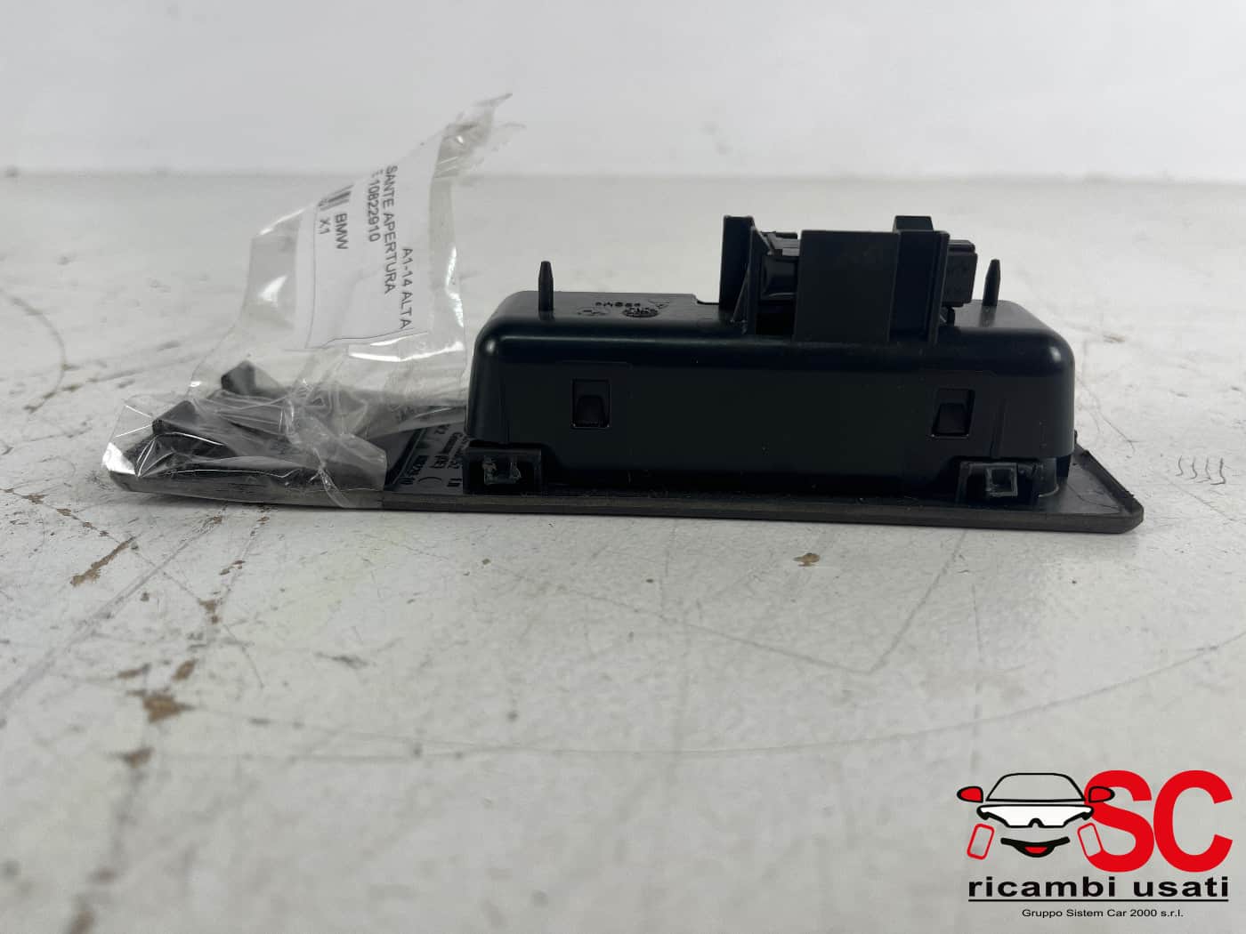 Pulsante Apertura Portellone Bmw X1 F48 10822910 - 41034